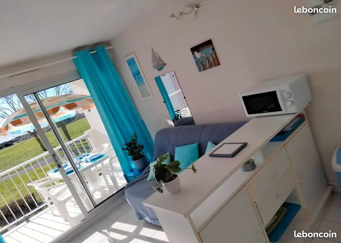 Amoureva 4 Pers - Vue - Parking - Piscine - Proche Commerce * Agde